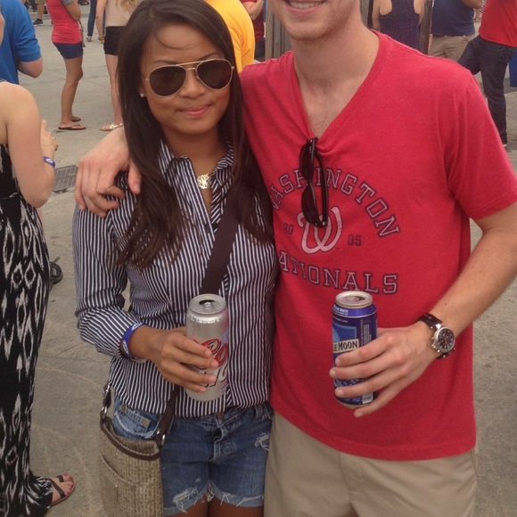 Ann Taylor button down - Picture 1 of 3